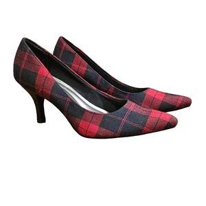 Comfort Plus by Predictions Red & Black Fabric Plaid 3in Slip-on Heels Size 7